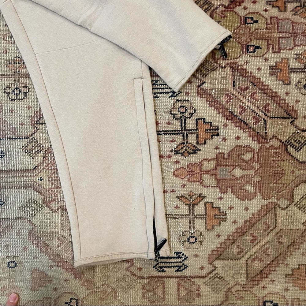 Alpha Performance Tech Jogger Large - image 7